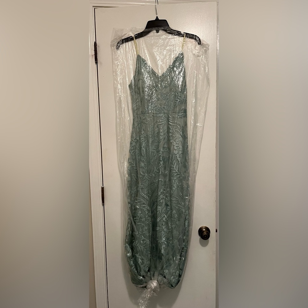 Floral lacey spaghetti strap prom dress